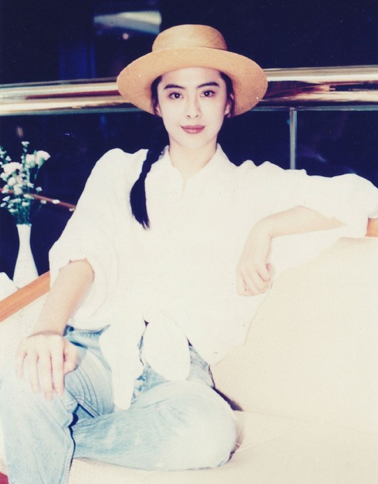 香港女星戴帽子造型