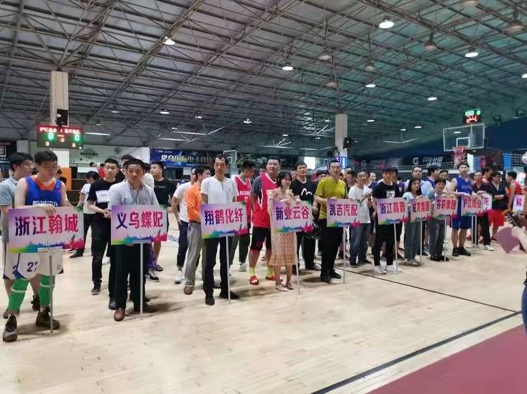 热爱运动的帽厂员工